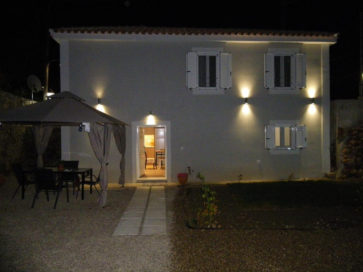 Vikou House Villa Gíri Kültér fotó