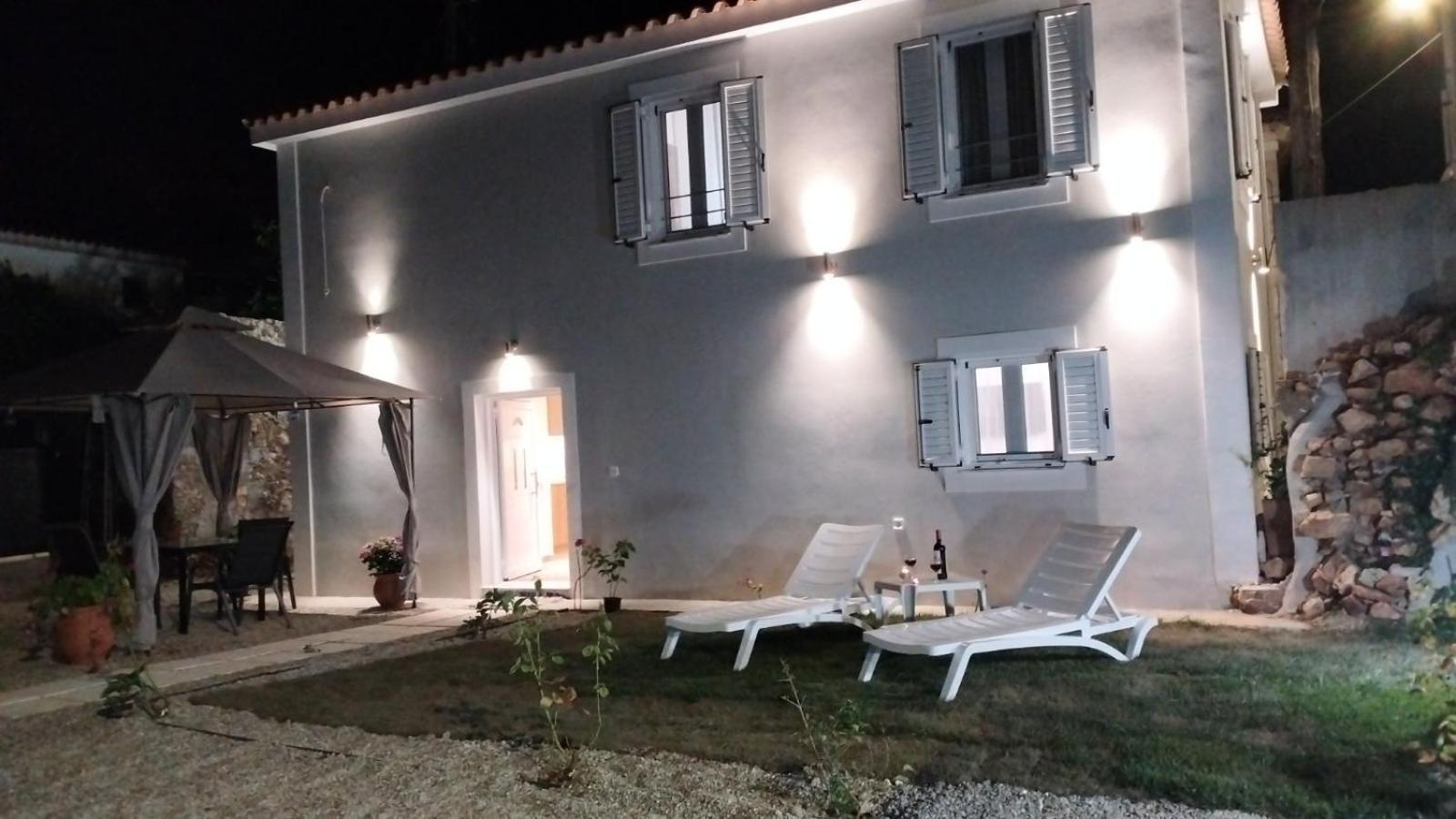 Vikou House Villa Gíri Kültér fotó